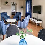 Romutleie - Sentrum فندق مبيت وإفطار Mosjøen