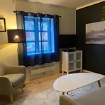 Romutleie - Sentrum فندق مبيت وإفطار Mosjøen