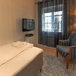 فندق مبيت وإفطار Romutleie - Sentrum
