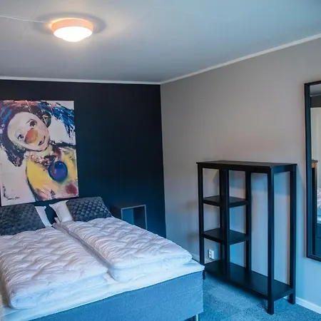 Alojamento de Acomodação e Pequeno-almoço Romutleie - Sentrum