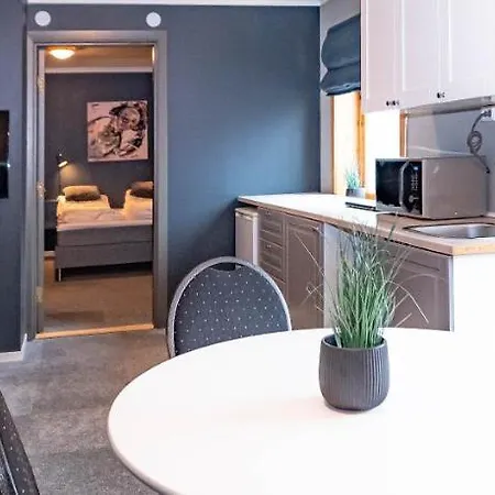 Alojamento de Acomodação e Pequeno-almoço Romutleie - Sentrum 3*