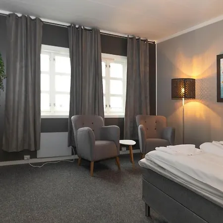 Romutleie - Sentrum ベッド・アンド・ブレックファスト 3*