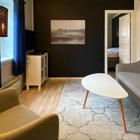 Alojamento de Acomodação e Pequeno-almoço Romutleie - Sentrum 3*