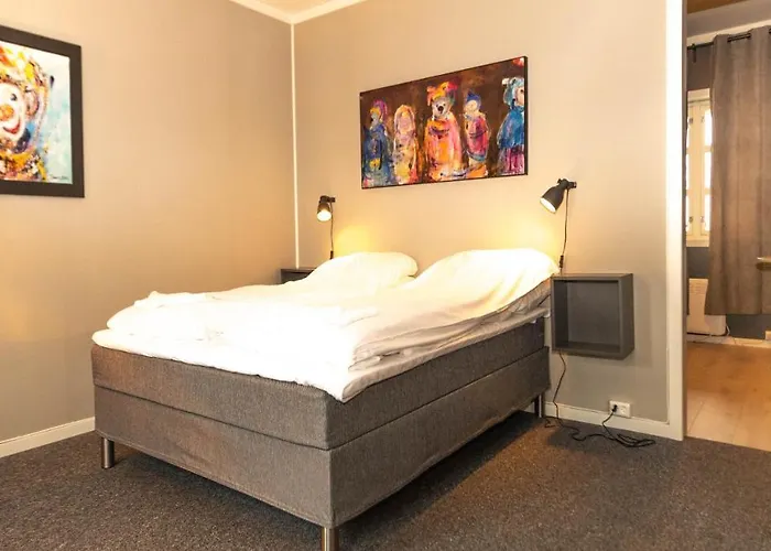 Bed & Breakfast Romutleie - Sentrum 3*